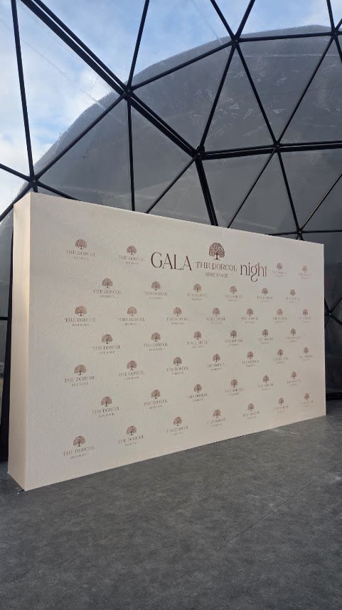 Gala night press wall na događaju